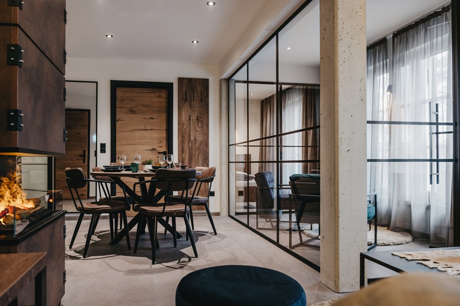 Junior Suite – Ihr charmantes Refugium mit  Platz für 2-4 Personen.